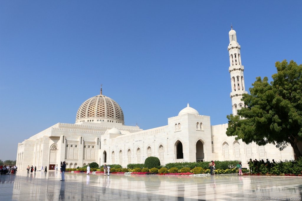 <span>Day 2 </span>Majestic Muscat: A Private Luxury City Tour